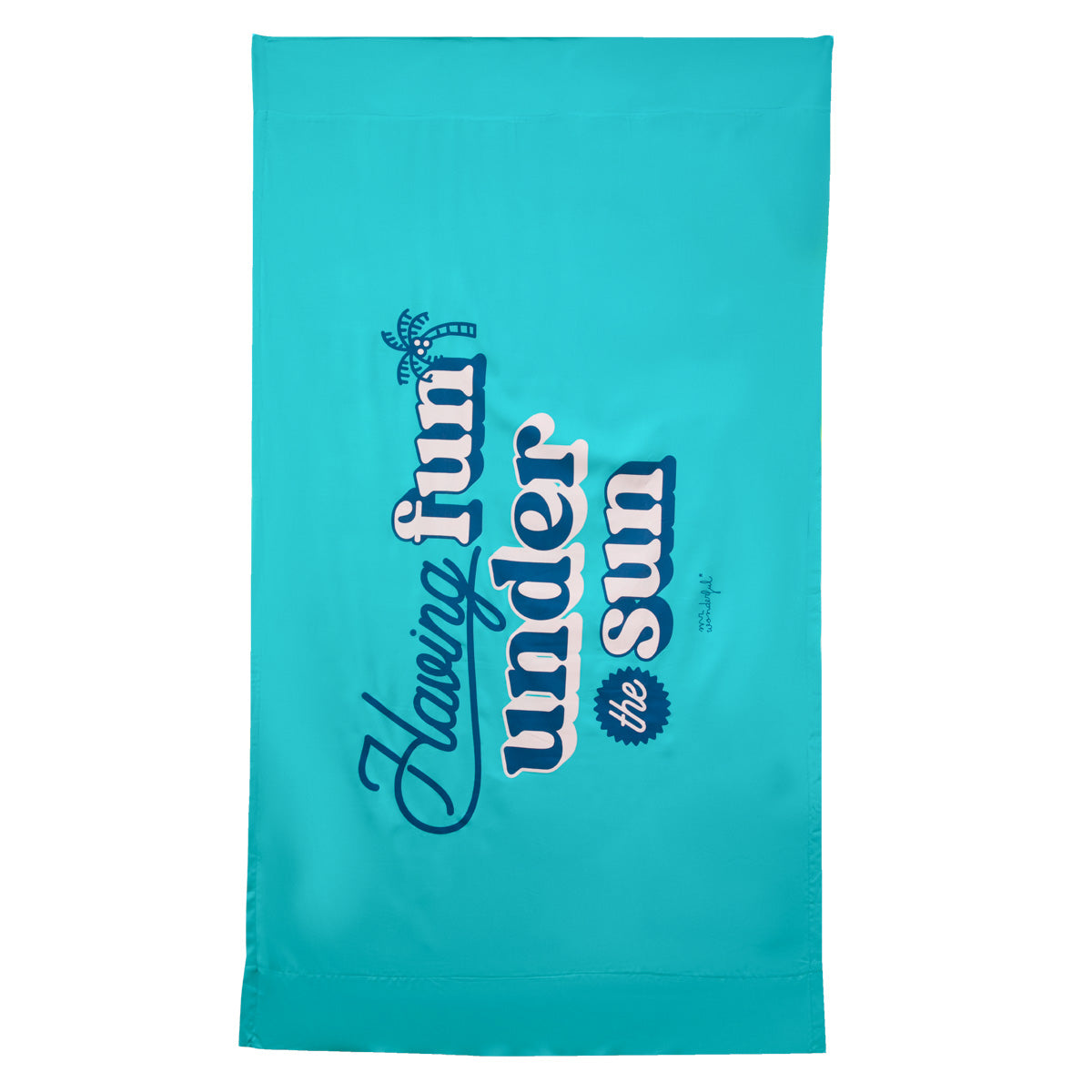 Beach towel - Having fun under the sun