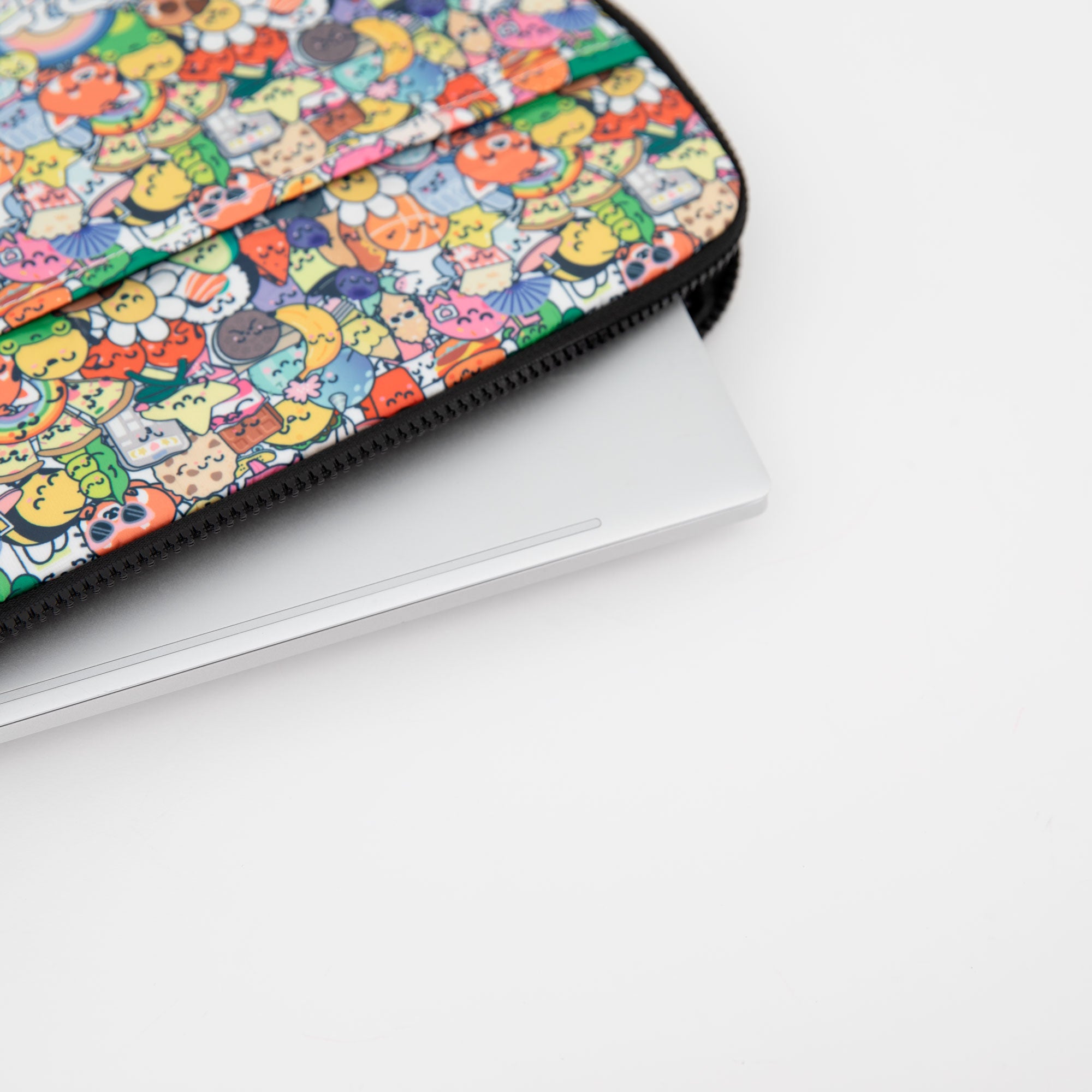 Funda para portatil 13-14" - Wonder characters