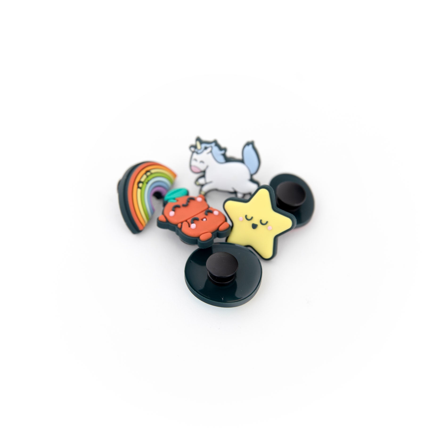 Charms – Arc-en-ciel, licorne, cœur, étoile, donut et cerises