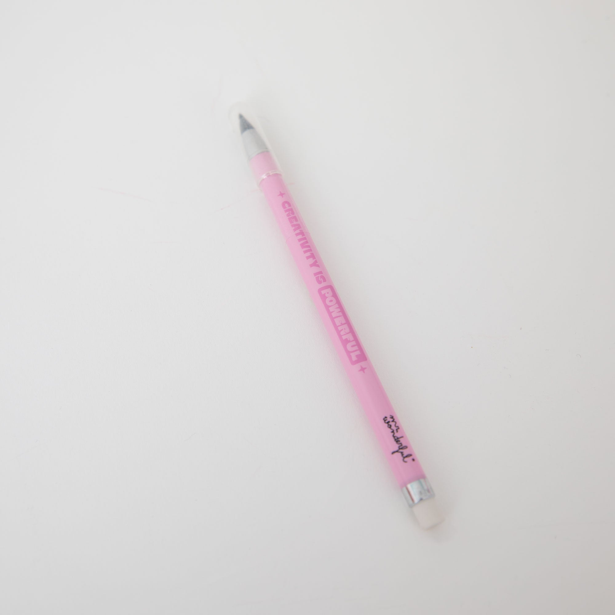 Crayon infini pour des idées infinies - La créativité est puissante 
