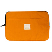Capa para laptop de 13-14" em veludo cotelê amarelo mostarda - Moderna e rebelde. 