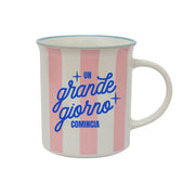Tazza rosa per le donne con un messaggio in italiano Mr. Wonderful - Un grande giorno comincia