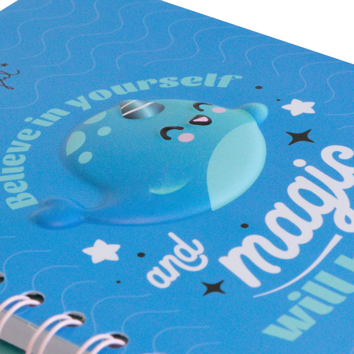 Carnet 3D Narwhal A5 - Croyez en vous et la magie se produira. 