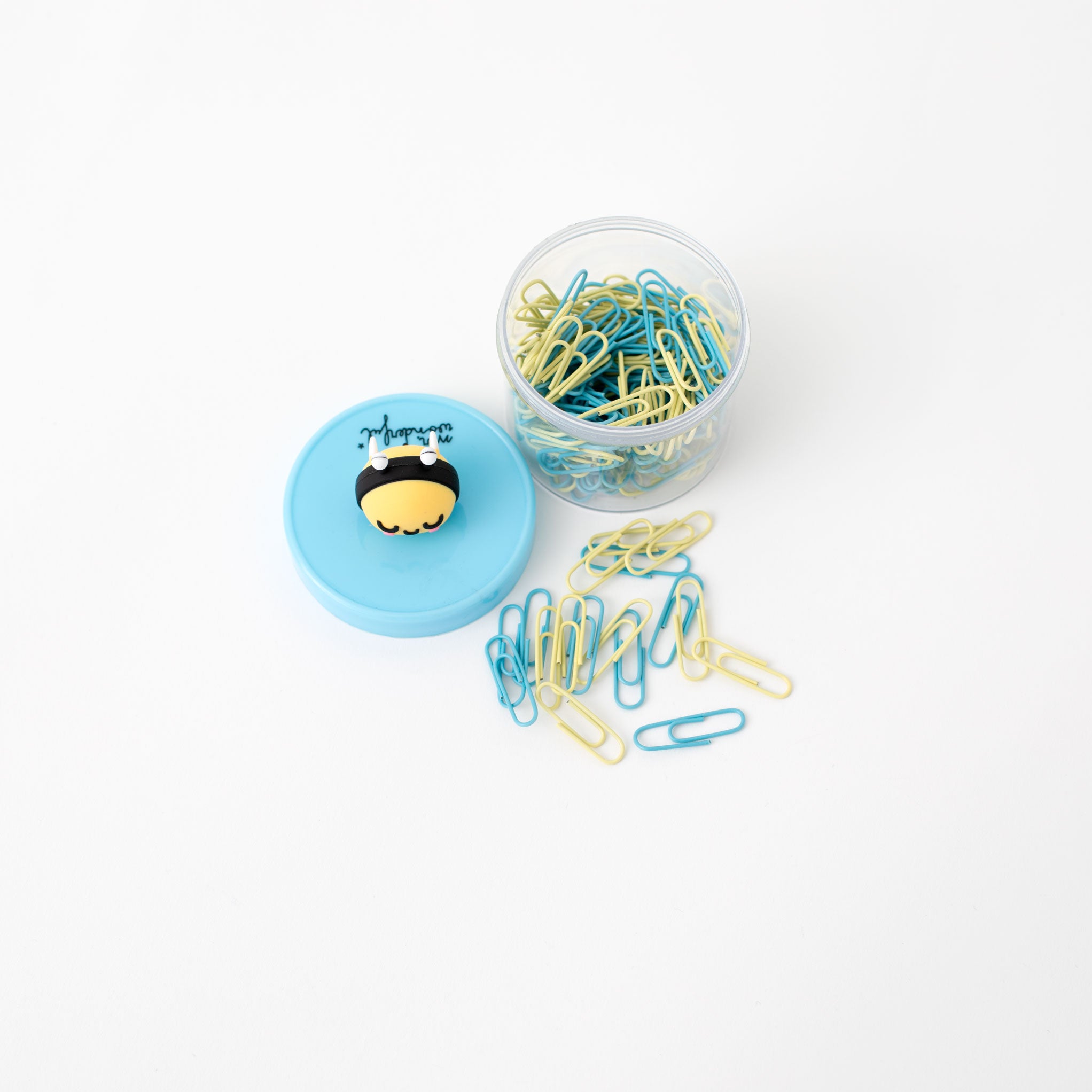 Bote de clips con abejita – Bee