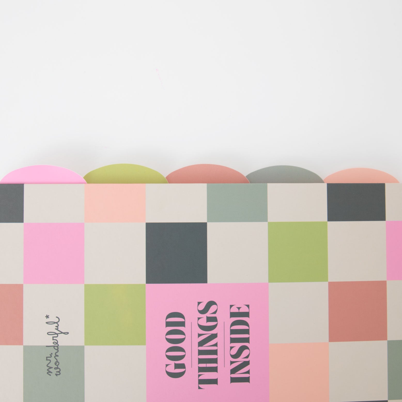 A4 notebook with fold-out tabbed dividers - Good things inside