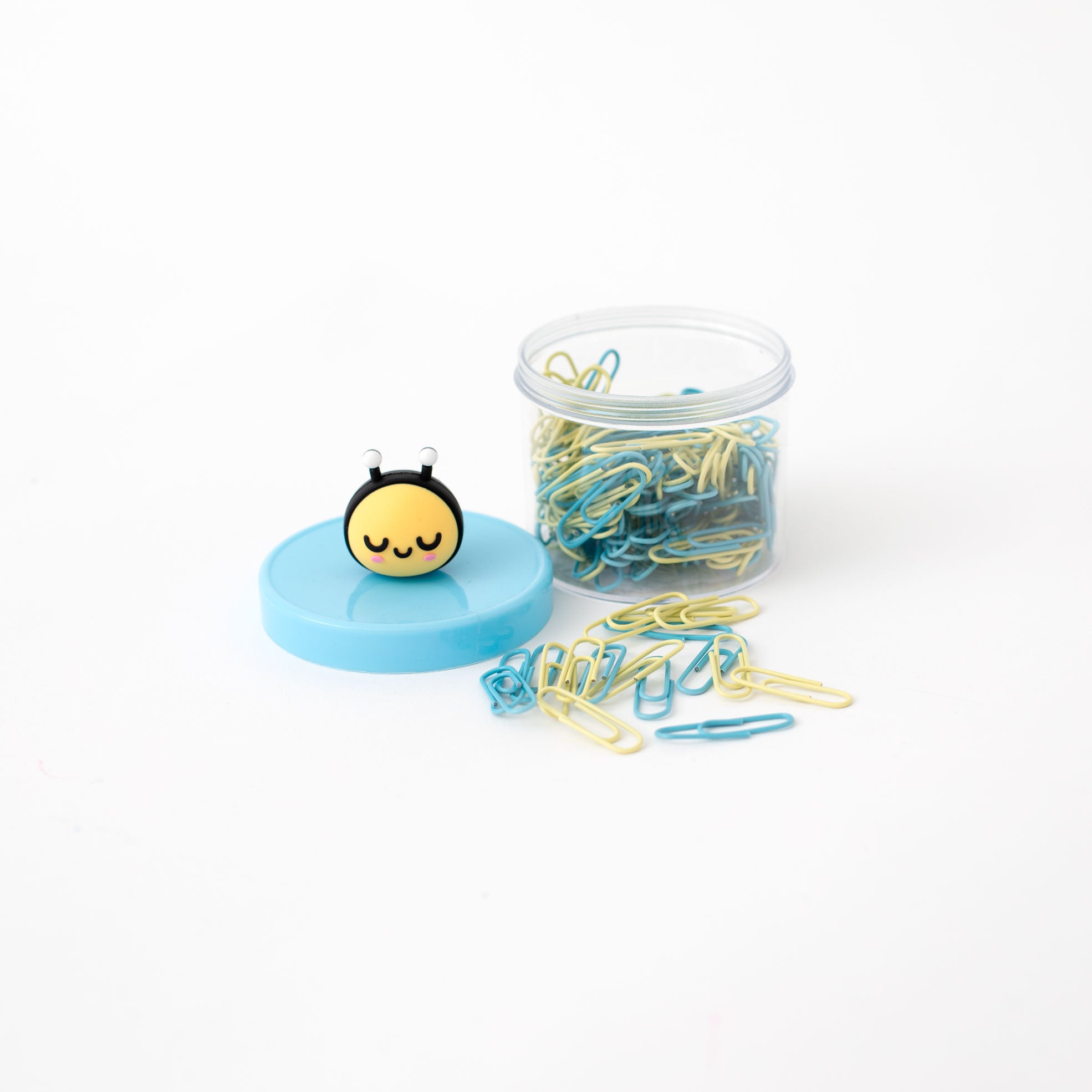 Bote de clips con abejita – Bee