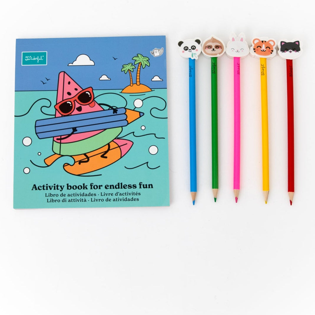 Libro de actividades para una diversión a raudales